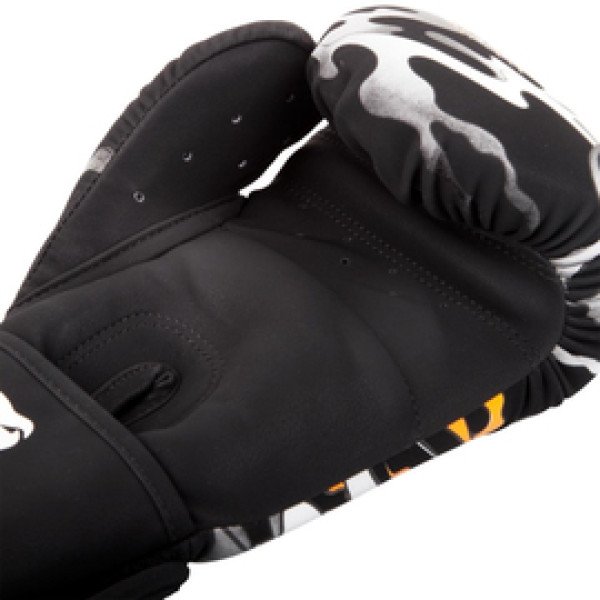 Боксерские перчатки Venum Dragons Flight Boxing Gloves - Black White