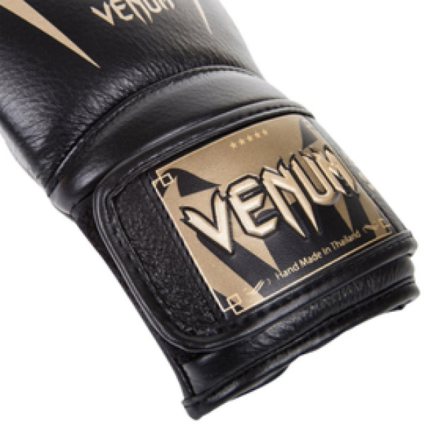 Боксерские перчатки Venum Giant 3.0 Boxing Gloves Black Gold