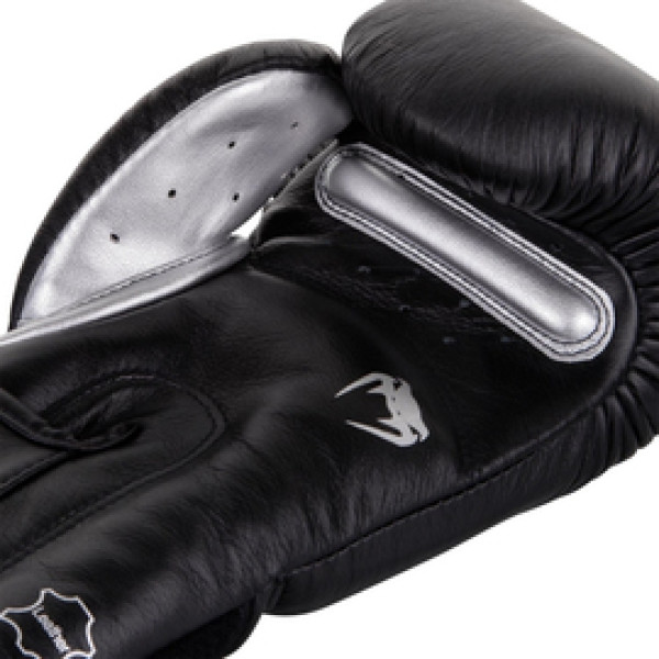 Боксерские перчатки Venum Giant 3.0 Boxing Gloves Black Silver