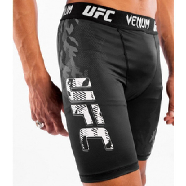 Компрессионые шорты Venum Official UFC Fight Week Vale Tudo Black