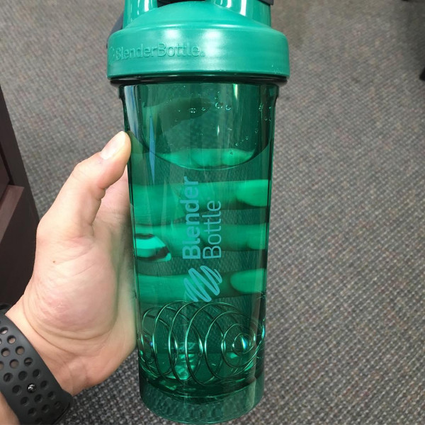 Шейкер спортивний (пляшка) BlenderBottle Pro28 Tritan 820ml Green (Original)
