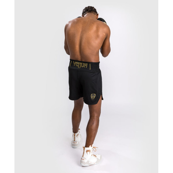 Боксерські шорти Venum Classic Boxing Shorts Black Gold