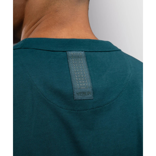 Футболка Venum Silent Power T-shirt Paon Green