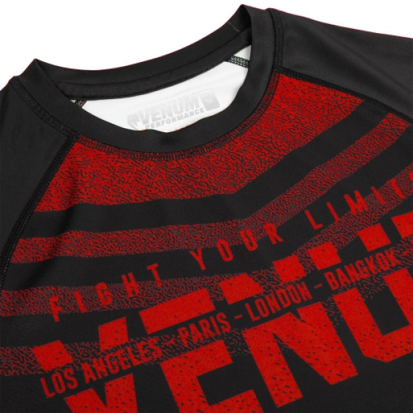 Рашгард Venum Signature Rashguard Long Sleeves Black Red