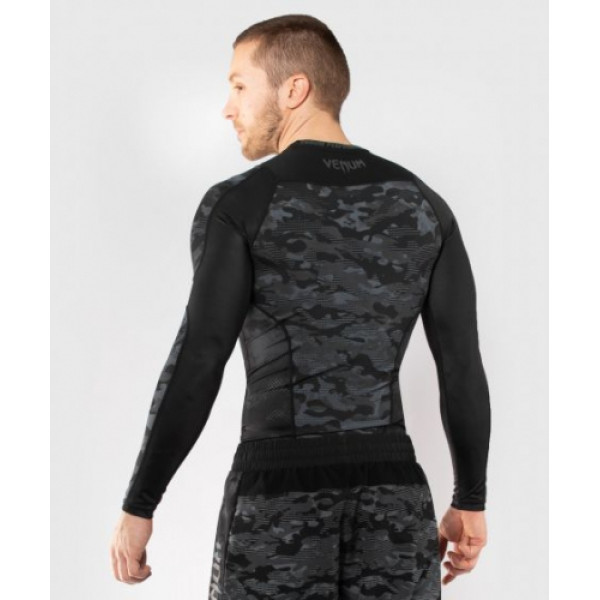 Рашгард Venum Defender Rashguard Long Sleeves Dark Camo