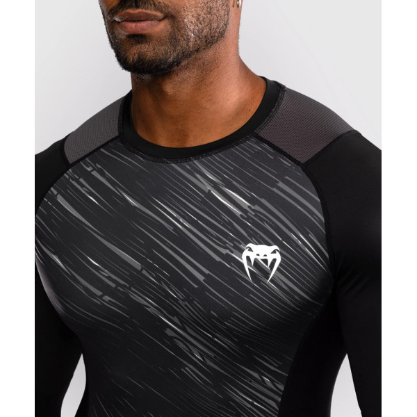 Рашгард Venum Rapid Long Sleeve Rashguard - Black/Storm Grey