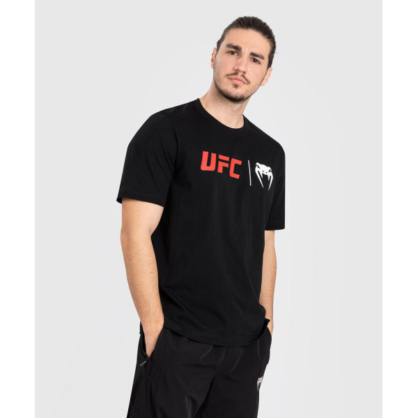 Футболка UFC Venum Classic T-Shirt Black Red