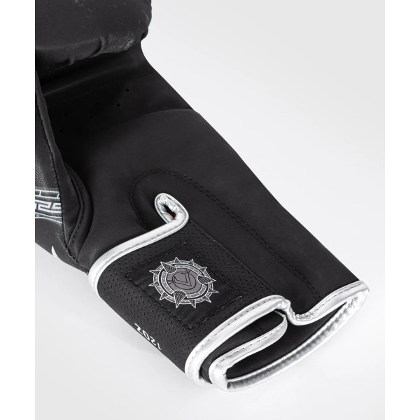 Боксерські рукавиці Venum Gladiator 5.0 Boxing Gloves Black Silver