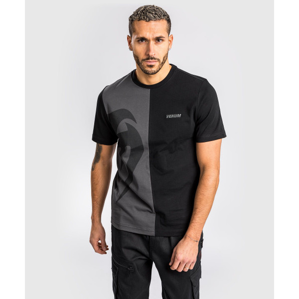 Футболка Venum Giant Split T-Shirt Black Grey