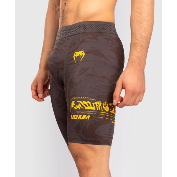 Компресійні шорти UFC Venum FIGHT WEEK 4.0 Men's Vale Tudo Shorts Dark Brown
