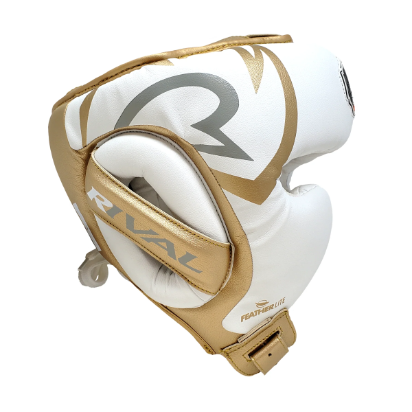 Боксерський шолом Rival RHG100 Professional Headgear White Gold