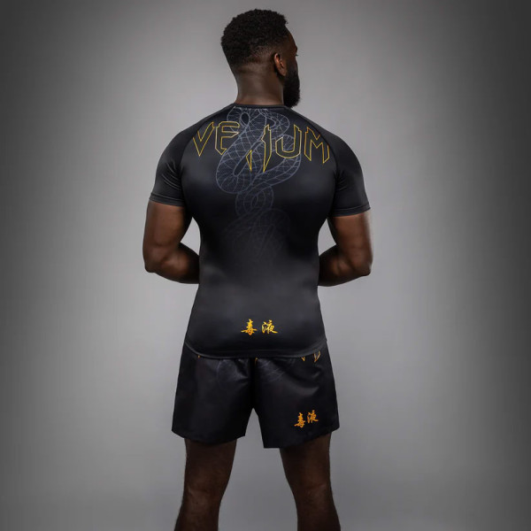 Рашгард Venum Serpenti Short Sleeve Rashguard Black Silver Gold