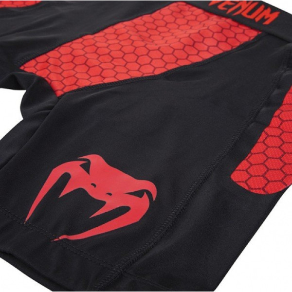 Компресійні шорти Venum Absolute Compression Shorts Red Devil