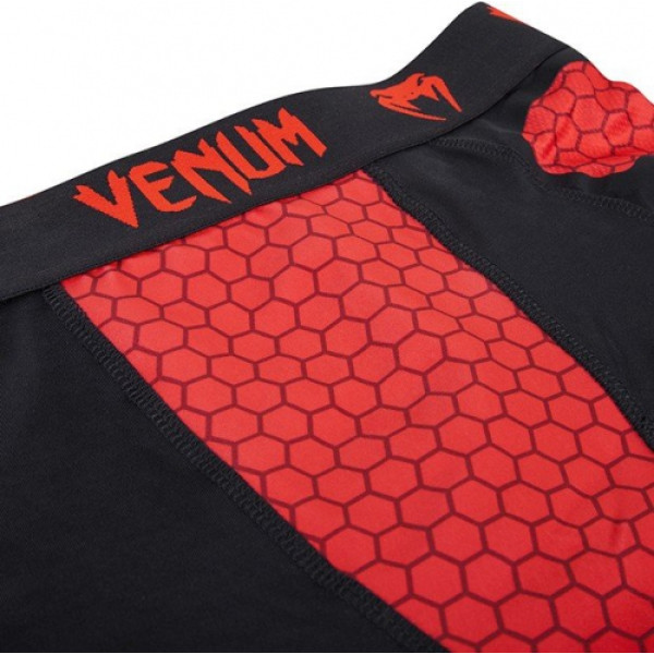 Компресійні шорти Venum Absolute Compression Shorts Red Devil