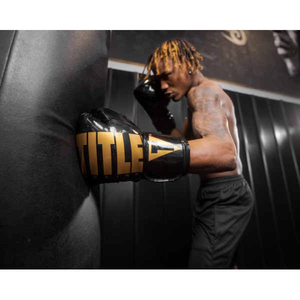 Боксерські рукавиці Title Boxing Inferno Intensity Elastic Training Gloves Black Gold