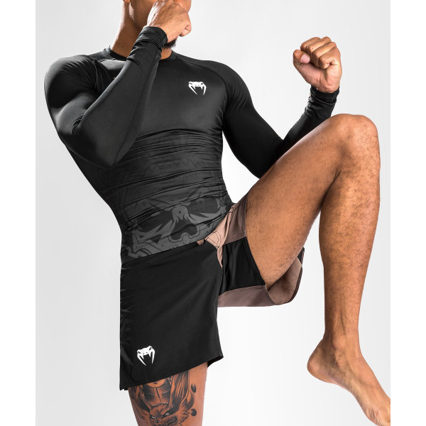 Шорти для MMA Venum Reorg Fightshort Black