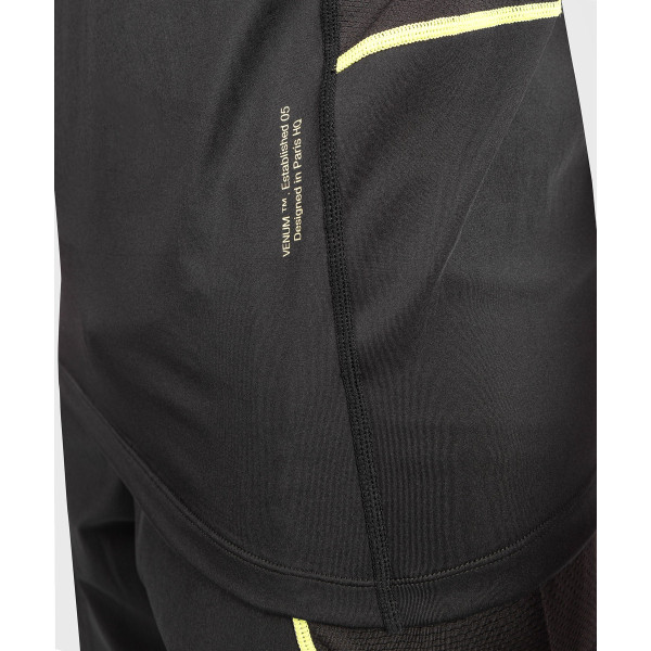 Тренувальна футболка Venum Fusion 2.0 Men Dry Tech T-Shirt Black Yellow