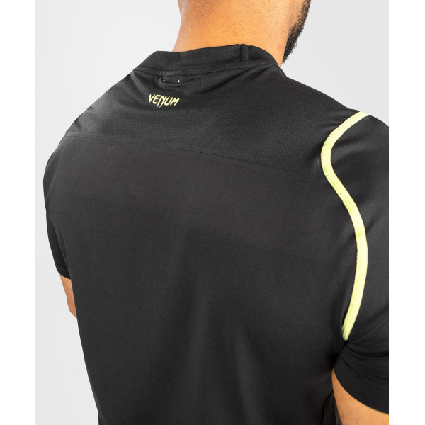 Тренувальна футболка Venum Fusion 2.0 Men Dry Tech T-Shirt Black Yellow