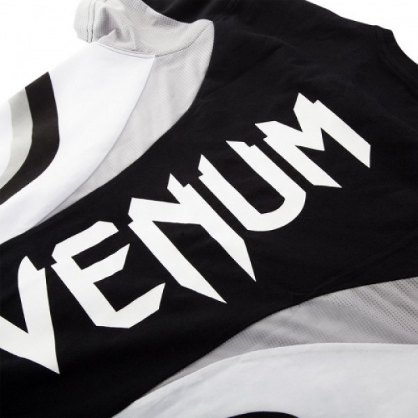 Футболка Venum Shockwave 3 T-Shirt Black White