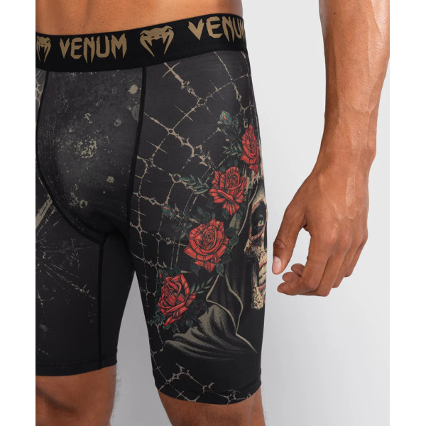 Компресійні шорти Venum Santa Muerte 5.0 Men’s Vale Tudo Shorts Deep Black Gold