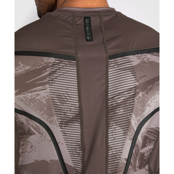 Тренувальна футболка Venum Electron 3.0 Dry-Tech T-shirt Sand