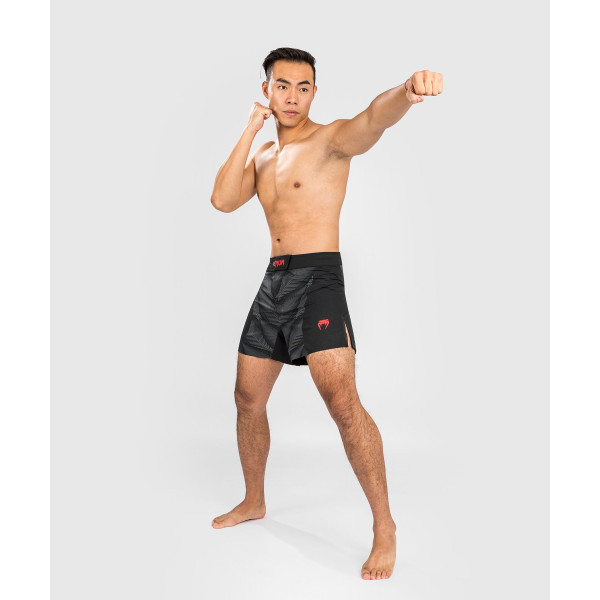 Шорти для MMA Venum Phantom Fightshorts Black Red