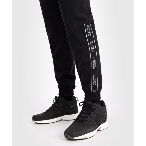 Спортивні штани Venum Contender 4.0 Men’s Joggers Black