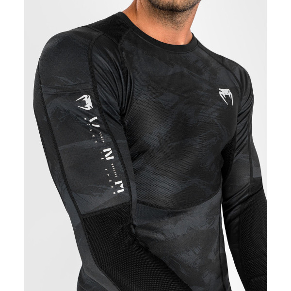 Компресійний рашгард Venum Electron 3.0 Rashguard Long Sleeves Black