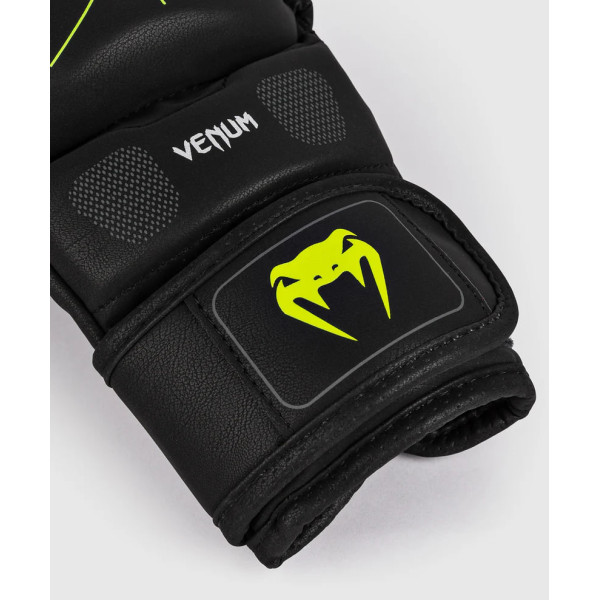 Рукавиці для MMA Venum Training Camp 4,0 Sparring Gloves - Black/Neon Green