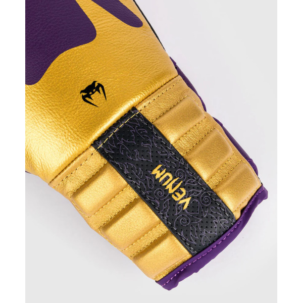 Боксерські рукавиці Venum Reverso Boxing Gloves - Dark Purple/Gold