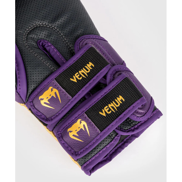 Боксерські рукавиці Venum Reverso Boxing Gloves - Dark Purple/Gold