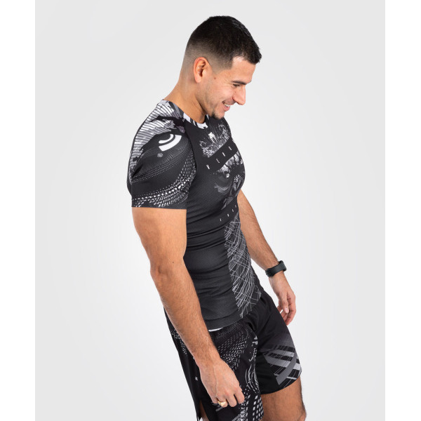 Рашгард Venum Gorilla Jungle Rashguard Short Sleeves Black White