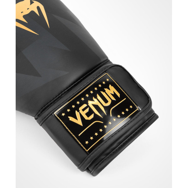 Боксерські рукавиці Venum Razor Boxing Gloves Black Gold