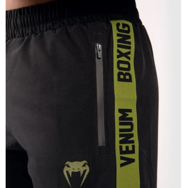 Спортивні шорти Venum Boxing Lab - Black Green