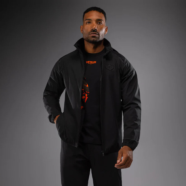 Спортивна куртка Venum Cargo Light Aero Track Jacket - Black