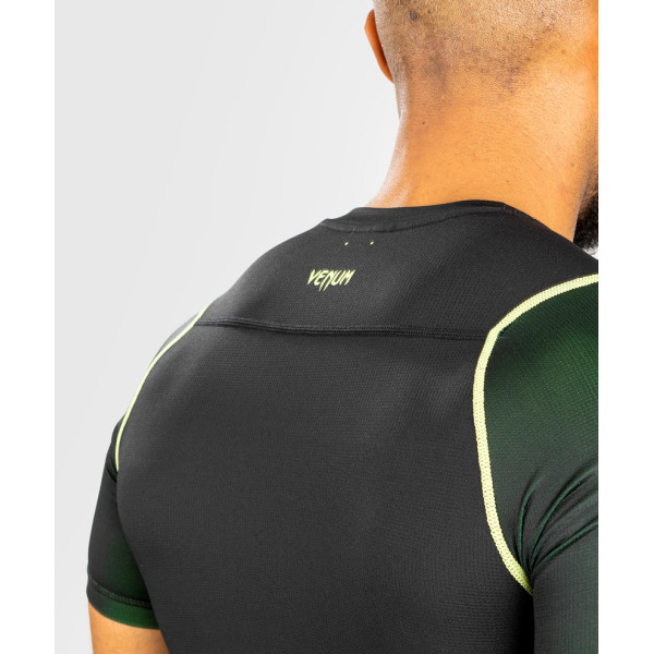 Рашгард Venum Fusion 2.0 Men’s Rashguard Short Sleeves Black Yellow