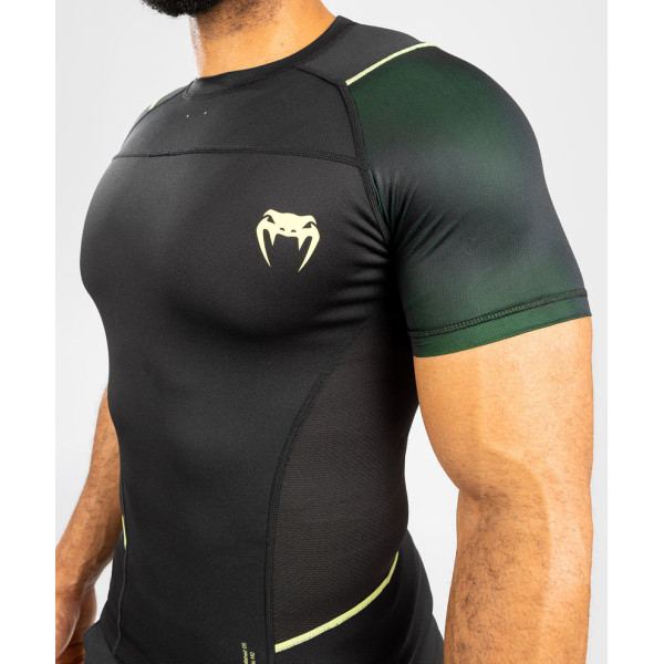 Рашгард Venum Fusion 2.0 Men’s Rashguard Short Sleeves Black Yellow