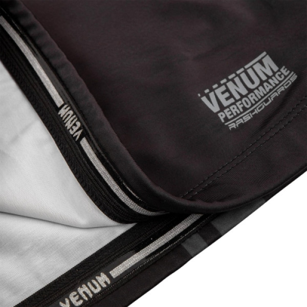 Рашгард Venum Logos Rashguard Short Sleeves Black Black