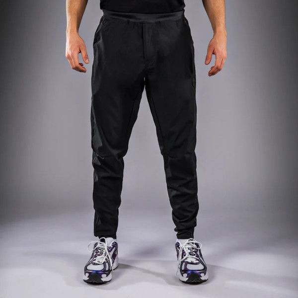 Спортивні штани Venum Cargo Light Aero Joggers - Black