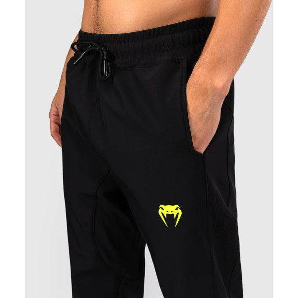 Спортивні штани Venum Training Camp 4.0 Joggers - Black/Neon Green