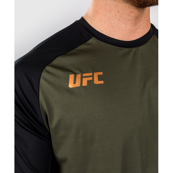 Тренувальна футболка Venum UFC AdrenalineFight Week Men’s Dry-tech T-shirt Khaki Bronze
