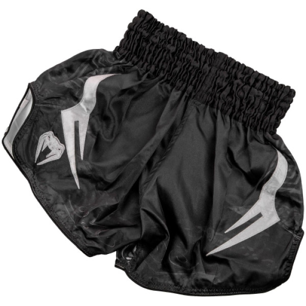 Шорти для тайського боксу Venum Gladiator 3.0 Muay Thai Shorts Black Black