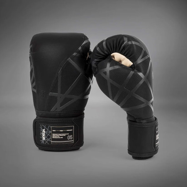 Боксерські рукавички Venum Tecmo 2.0 Boxing Gloves Black