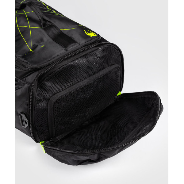 Сумка-рюкзак Venum Training Camp 4.0 Sports Bags Black Neon Green