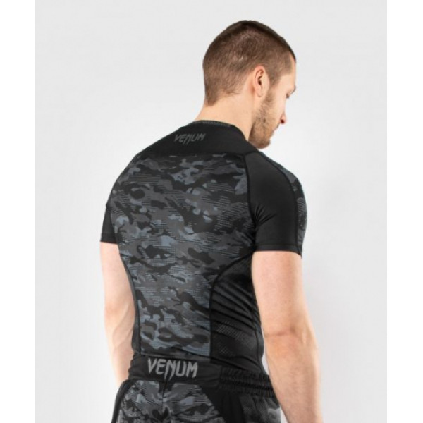 Рашгард Venum Defender Rashguard Short Sleeves Dark Camo