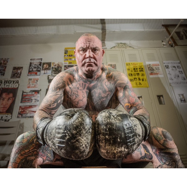 Боксерські рукавиці Title Distressed Glory Training Gloves