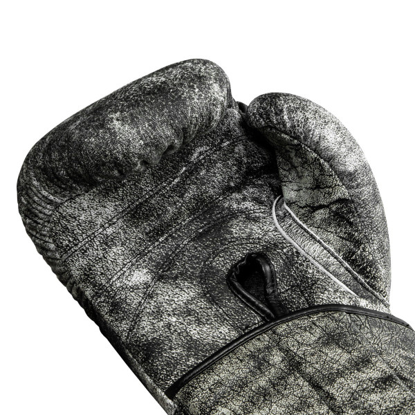 Боксерські рукавиці Title Distressed Glory Training Gloves