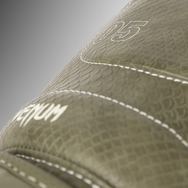 Боксерські рукавиці Venum Impact Evo Scales Boxing Gloves Army Green