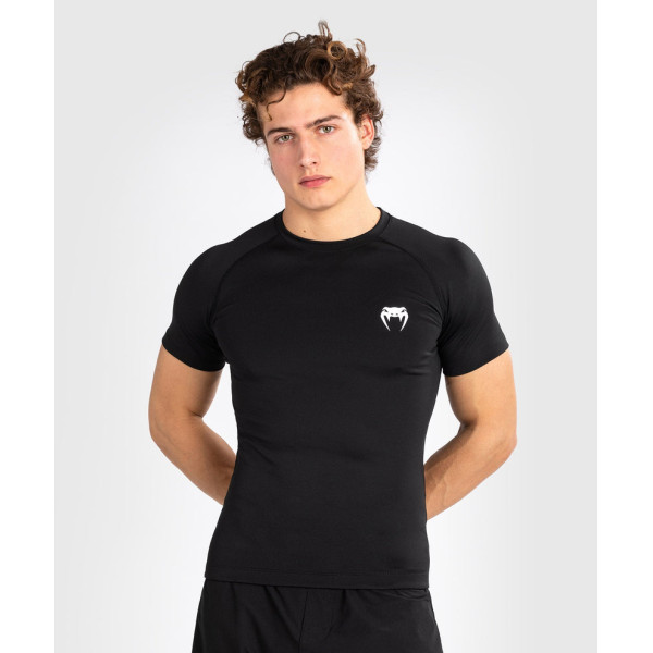 Рашгард Venum Contender Short Sleeve Rashguard Black