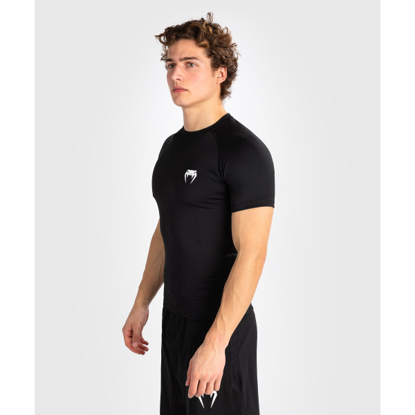 Рашгард Venum Contender Short Sleeve Rashguard Black